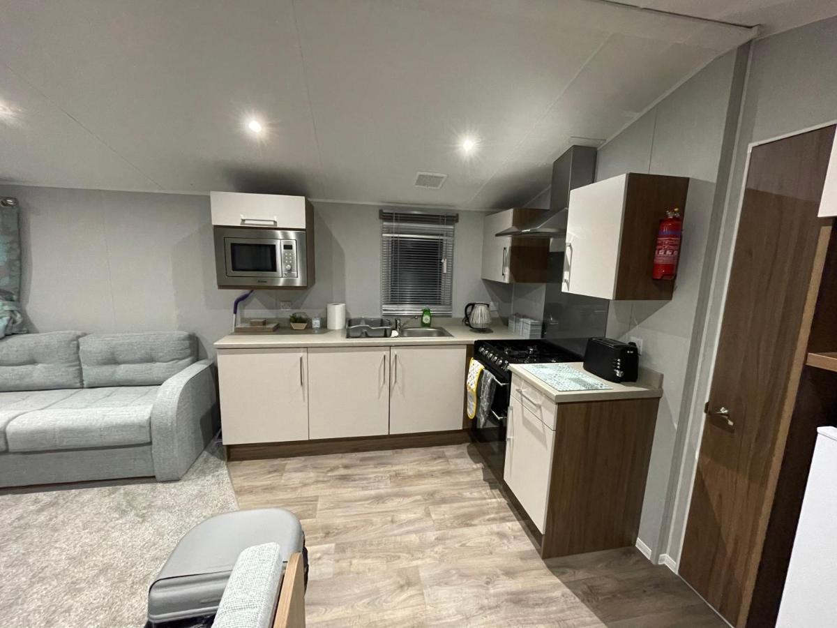 Tidal caravan Minehead Esterno foto