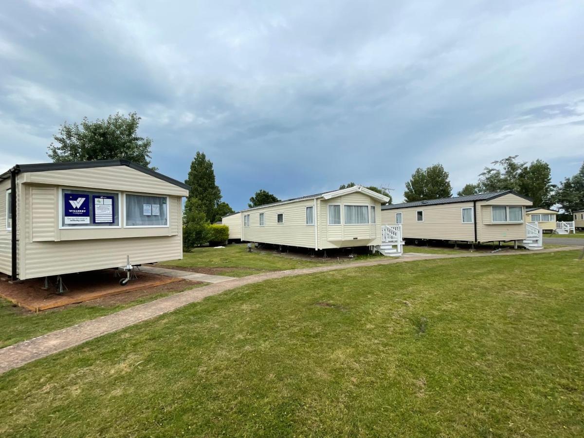 Tidal caravan Minehead Esterno foto