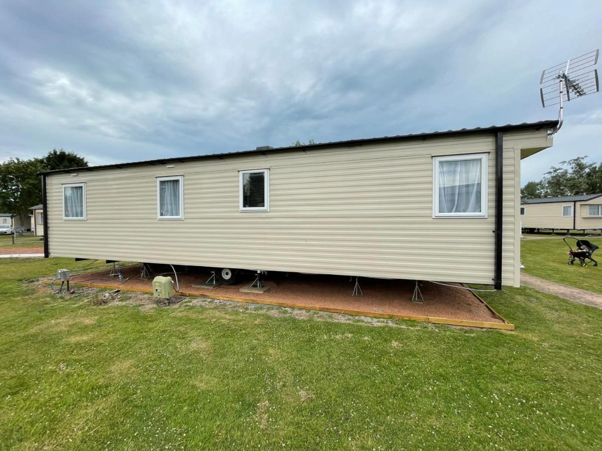 Tidal caravan Minehead Esterno foto